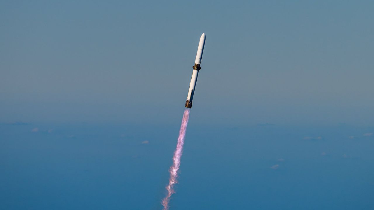 Blue Origin’s New Glenn rocket explodes in massive fireball during prelaunch test